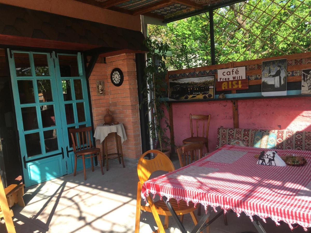 Guesthouse Aisi In ลาโกเดคี ภายนอก รูปภาพ