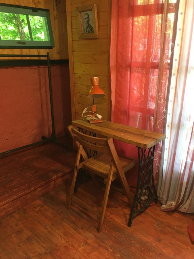 Guesthouse Aisi In ลาโกเดคี ภายนอก รูปภาพ