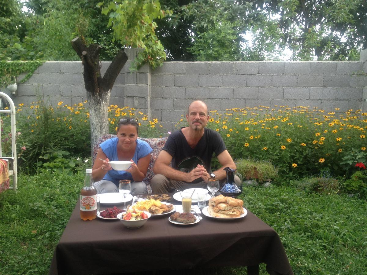 Guesthouse Aisi In ลาโกเดคี ภายนอก รูปภาพ